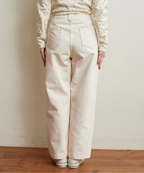 My Fav. CHILD WOMAN(マイファブチャイルドウーマン)の「13.5OZ ホワイトデニムハイウエストパンツ(デニムパンツ・レディース・アイボリー・38/36)」の15枚目の写真