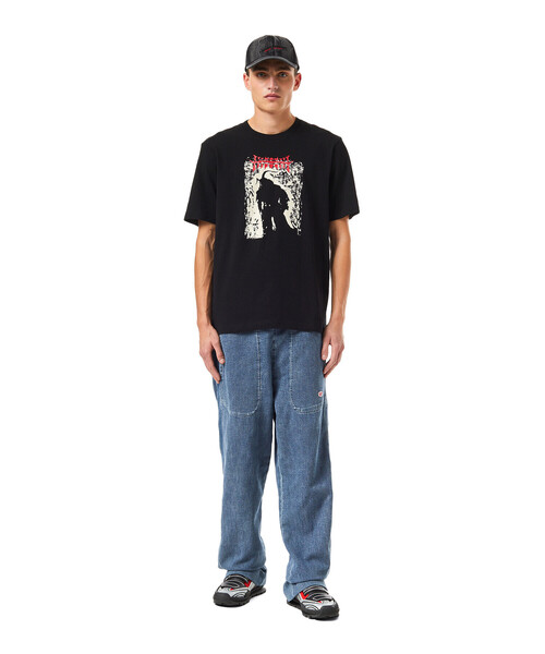 DIESEL（ディーゼル）の「メンズ Tシャツ クラック加工（Tシャツ/カットソー・メンズ・ホワイト/ブラック・X-SMALL/XXX-LARGE/X-LARGE/XX-LARGE/LARGE/SMALL/MEDIUM）」の10枚目の写真