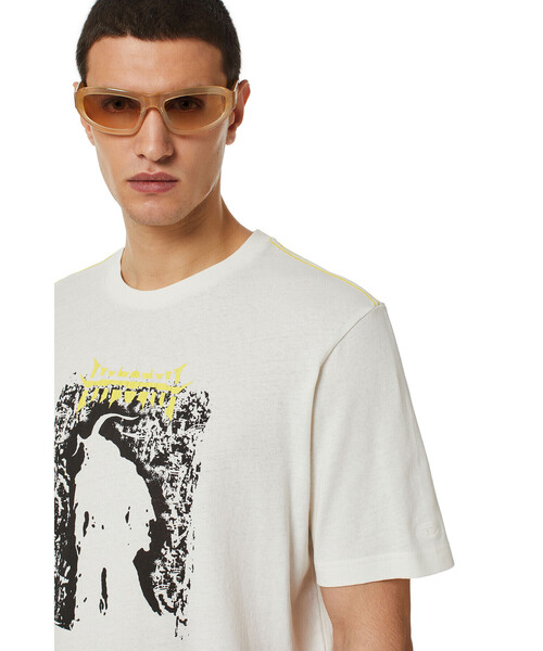 DIESEL（ディーゼル）の「メンズ Tシャツ クラック加工（Tシャツ/カットソー・メンズ・ホワイト/ブラック・X-SMALL/XXX-LARGE/X-LARGE/XX-LARGE/LARGE/SMALL/MEDIUM）」の14枚目の写真