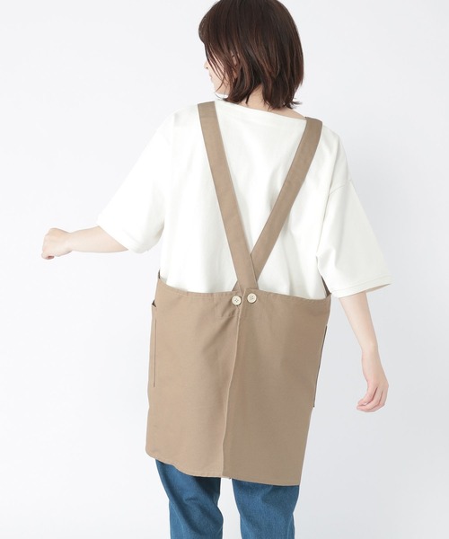 studio CLIP(スタディオクリップ)の「FUFUFU 家事らくらくエプロン(エプロン・レディース・ベージュ/ブラック・FREE)」の7枚目の写真