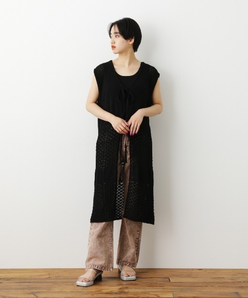 RODEO CROWNS WIDE BOWL（ロデオクラウンズワイドボウル）の「2WAYシアーニットベスト（ベスト・レディース・オフホワイト/ブラック/ライム・FREE）」の17枚目の写真