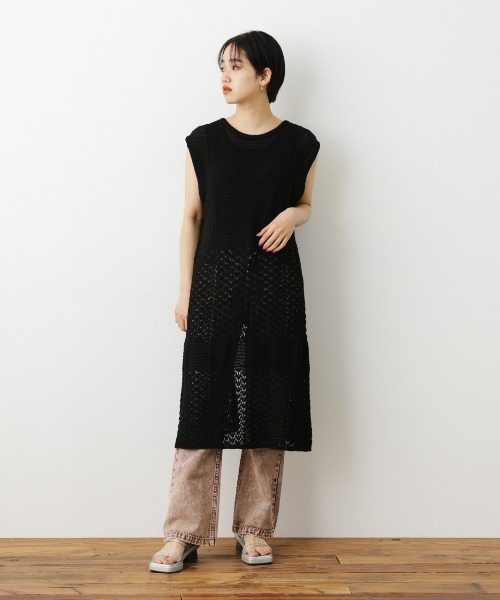 RODEO CROWNS WIDE BOWL（ロデオクラウンズワイドボウル）の「2WAYシアーニットベスト（ベスト・レディース・オフホワイト/ブラック/ライム・FREE）」の8枚目の写真