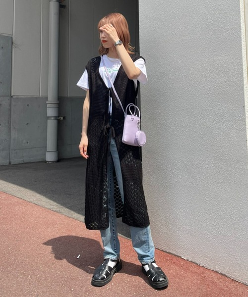 RODEO CROWNS WIDE BOWL（ロデオクラウンズワイドボウル）の「2WAYシアーニットベスト（ベスト・レディース・オフホワイト/ブラック/ライム・FREE）」の15枚目の写真