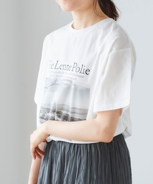 le.coeur blanc（ルクールブラン）の「モノクロフォトプリントTシャツ（Tシャツ/カットソー・レディース・オフホワイト/グレイッシュベージュ・38）」の15枚目の写真