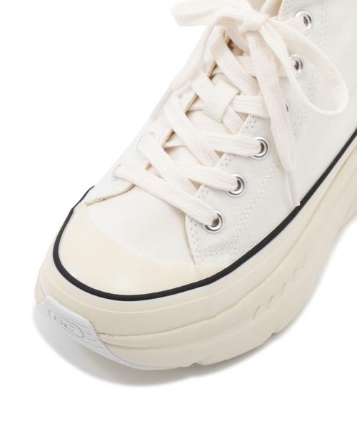 AKIII CLASSIC(アキクラシック)の「【店舗限定】【AKIII CLASSIC /アキクラシック】 RECOVERY COTTON HIGH スニーカー(スニーカー・レディース・ホワイト/ブラック・24.5㎝/23.5㎝)」の3枚目の写真