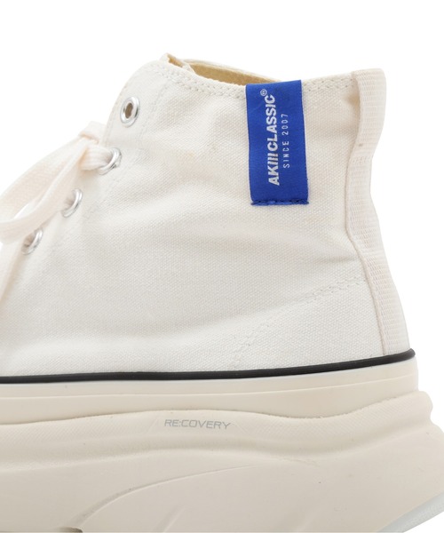 AKIII CLASSIC(アキクラシック)の「【店舗限定】【AKIII CLASSIC /アキクラシック】 RECOVERY COTTON HIGH スニーカー(スニーカー・レディース・ホワイト/ブラック・24.5㎝/23.5㎝)」の4枚目の写真