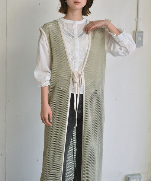 RETRO GIRL（レトロガール）の「2WAYメッシュロングベスト（Tシャツ/カットソー・レディース・ブラック/オフホワイト/グリーン・FREE）」の3枚目の写真