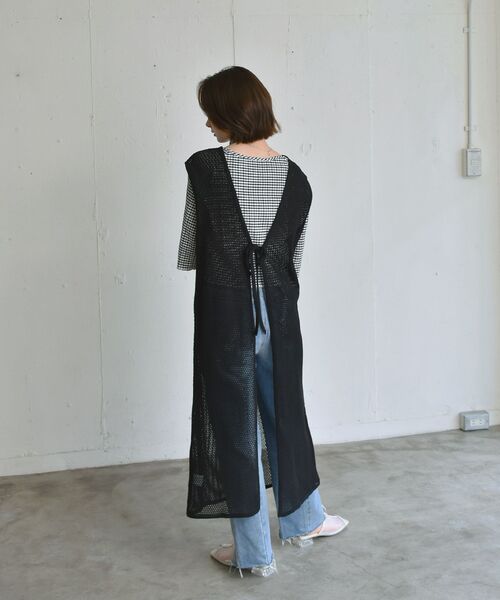 RETRO GIRL（レトロガール）の「2WAYメッシュロングベスト（Tシャツ/カットソー・レディース・ブラック/オフホワイト/グリーン・FREE）」の20枚目の写真