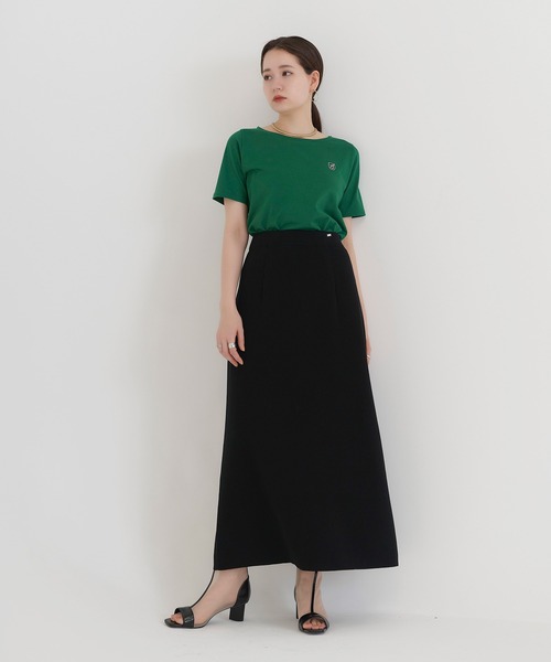 TINA:JOJUN(ティーナジョジュン)の「エンブレム付き ボートネックTシャツ TINA:JOJUN(Tシャツ/カットソー・レディース・グリーン/アイボリー/モカ・M)」の17枚目の写真