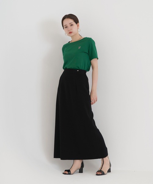 TINA:JOJUN(ティーナジョジュン)の「エンブレム付き ボートネックTシャツ TINA:JOJUN(Tシャツ/カットソー・レディース・グリーン/アイボリー/モカ・M)」の19枚目の写真