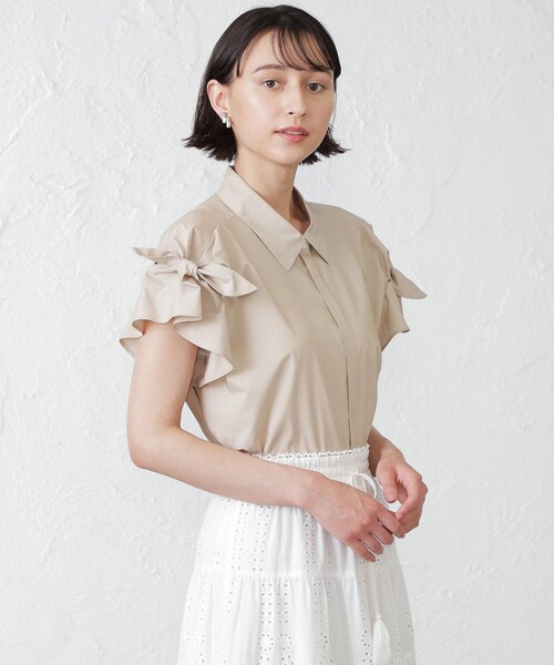 EPOCA THE SHOP(エポカザショップ)の「リボンスリーブブラウス(シャツ/ブラウス・レディース・ホワイト/ベージュ・38)」の2枚目の写真