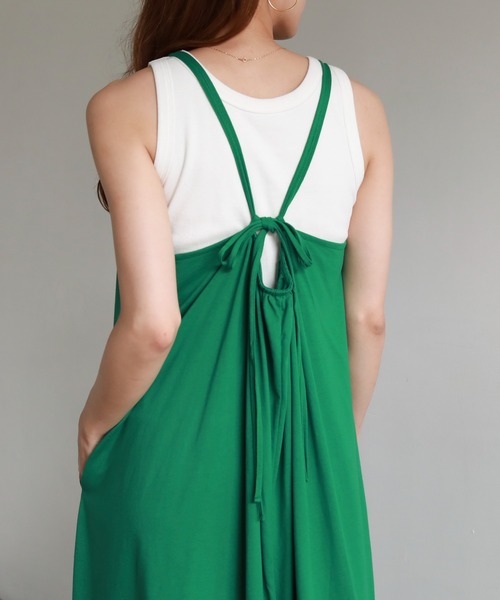 feepur（フェピュール）の「【TALLサイズあり】フロントギャザーフレアキャミワンピース（ワンピース・レディース・ブラック/グリーン・MEDIUM/TALL）」の9枚目の写真