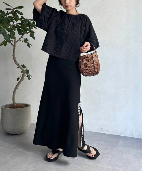 CAPRICIEUX LE'MAGE（カプリシューレマージュ）の「刺繍バルーンブラウス（シャツ/ブラウス・レディース・ブラック/ホワイト・FREE）」の8枚目の写真