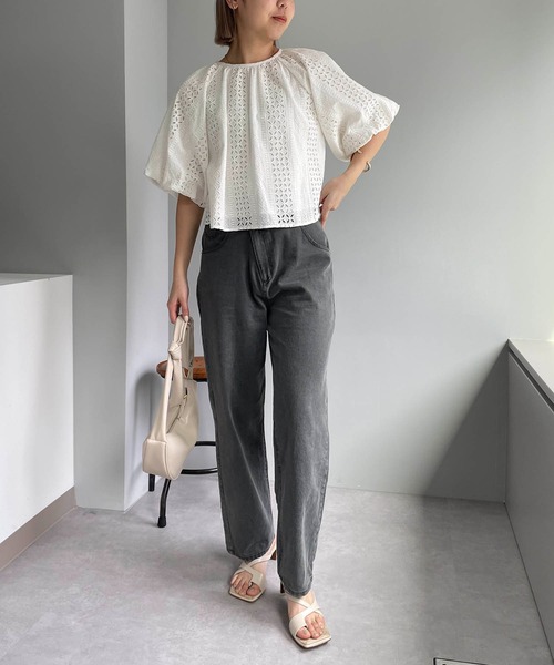 CAPRICIEUX LE'MAGE（カプリシューレマージュ）の「刺繍バルーンブラウス（シャツ/ブラウス・レディース・ブラック/ホワイト・FREE）」の19枚目の写真