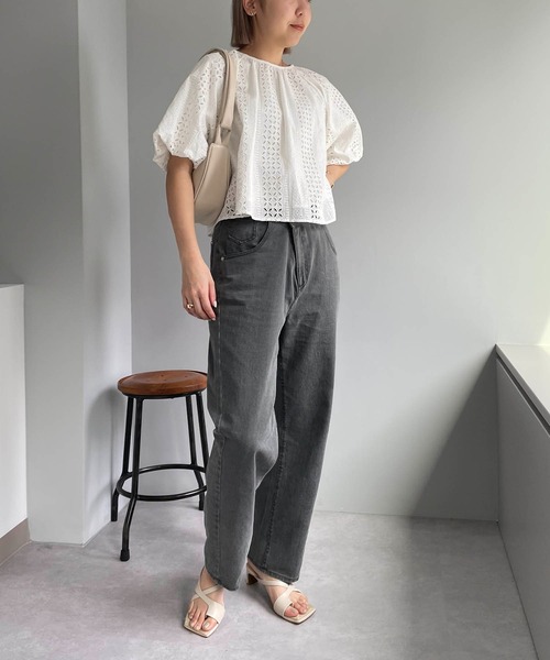 CAPRICIEUX LE'MAGE（カプリシューレマージュ）の「刺繍バルーンブラウス（シャツ/ブラウス・レディース・ブラック/ホワイト・FREE）」の21枚目の写真