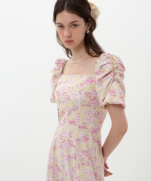 Fano Studios(ファノ ストゥディオズ)の「【Fano Studios】Square neck puff sleeve slit floral dress FX22L114(ワンピース・レディース・ピンク系その他・L/S/M)」の6枚目の写真