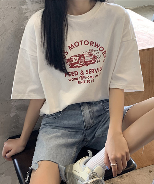 c.u.l(シーユーエル)の「【c.u.l:w】レトロフロントプリントTシャツ culw229(Tシャツ/カットソー・レディース・ホワイト/グレー・FREE)」の1枚目の写真
