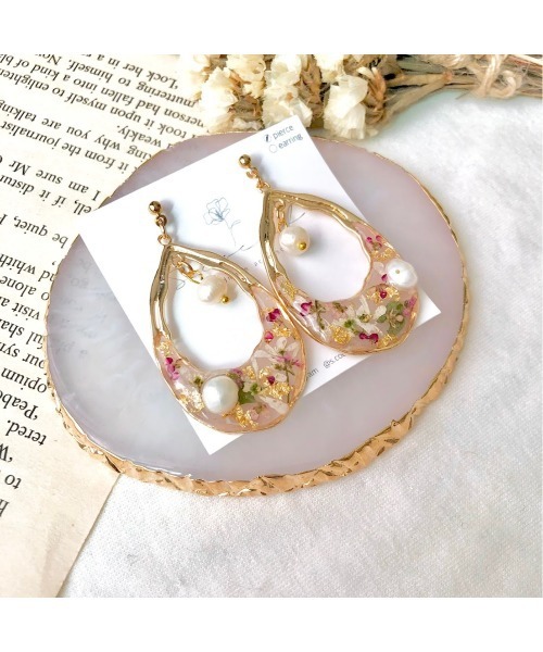 tone(トーン)の「【S.coeuf】ピアス おおきなお花の雫×淡水パール(MA)(ピアス(両耳用)・レディース・ピンク・FREE)」の5枚目の写真