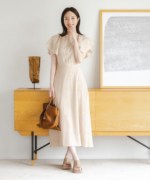 Andemiu(アンデミュウ)の「ジャカードラッフルフリルワンピース349106(ワンピース・レディース・ベージュ/ネイビー/グリーン・FREE)」の4枚目の写真
