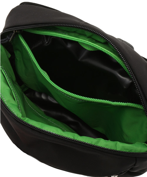 ARC'TERYX(アークテリクス)の「ARC'TERYX / MAKA2(ボディバッグ/ウエストポーチ・メンズ・ブラック/グリーン系その他・2.25リッター)」の6枚目の写真