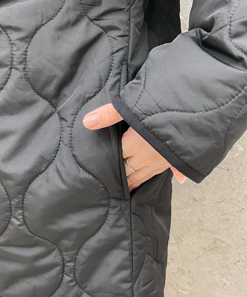 EPIMI E'PIMMY(エピミエピミー)の「【Set販売】フェイクファーボリュームベスト+キルティングミディコート(ミリタリージャケット・レディース・ブラック/カーキ/アイボリー・MEDIUM)」の8枚目の写真