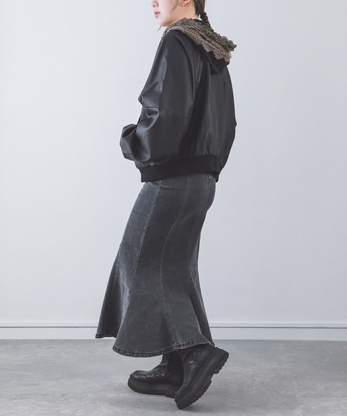 somari imagination（ソマリ イマジネーション）の「『レースデザインパーカーカットソー』（Tシャツ/カットソー・レディース・オフホワイト/ブラック・2/1）」の17枚目の写真