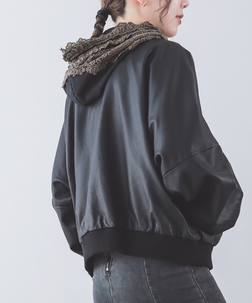somari imagination（ソマリ イマジネーション）の「『レースデザインパーカーカットソー』（Tシャツ/カットソー・レディース・オフホワイト/ブラック・2/1）」の19枚目の写真