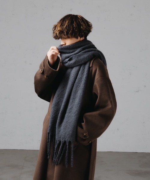 epnok（エプノック）の「アソートボリュームマフラー（マフラー・メンズ・ブラック/グレー/アイボリー/ベージュ/ブラウン/マスタード/グレイッシュブルー/ブルー/イエロー/ナチュラル/ベージュ系/アッシュグレー/ブルー系/ウッド/ブラック×グレー/ホワイト×ブルー・FREE）」の5枚目の写真