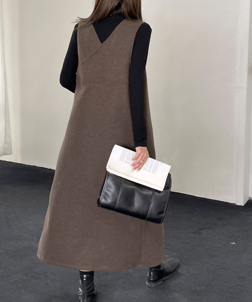 BANNER SELECT(バナーセレクト)の「ウールライク ノーカラーロングベストコート ジレ(ベスト・レディース・ブラウン/ホワイト/ブラック/ダークブラウン・M/L)」の4枚目の写真