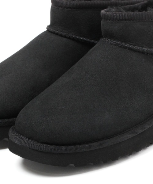 UGG Australia(アグオーストラリア)の「UGG / ウルトラミニ(ブーツ・レディース・ブラック/キャメル・6/8/7)」の7枚目の写真