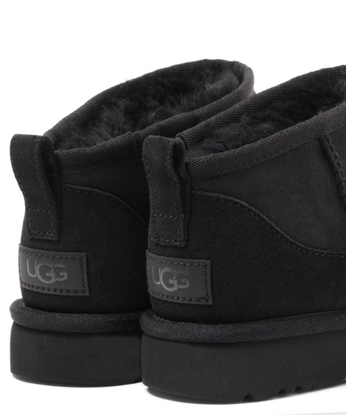 UGG Australia(アグオーストラリア)の「UGG / ウルトラミニ(ブーツ・レディース・ブラック/キャメル・6/8/7)」の9枚目の写真