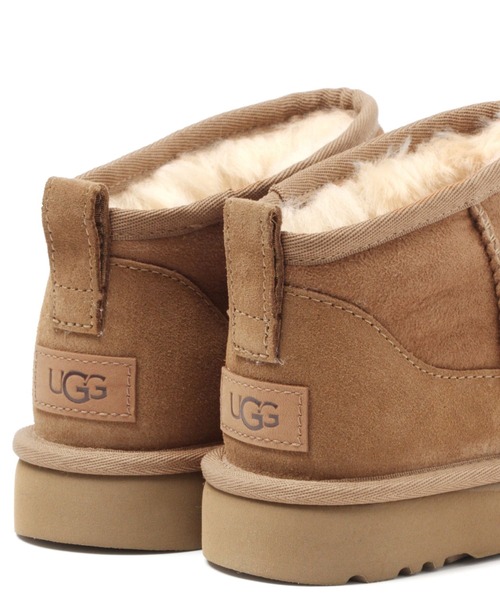 UGG Australia(アグオーストラリア)の「UGG / ウルトラミニ(ブーツ・レディース・ブラック/キャメル・6/8/7)」の13枚目の写真