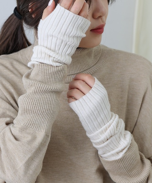 COLONY 2139（コロニートゥーワンスリーナイン）の「アームウォーマー（アームカバー・レディース・オレンジ/ライトグレー/グリーン/アイボリー/ブラック・FREE）」の9枚目の写真