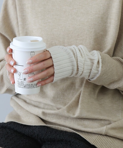 COLONY 2139（コロニートゥーワンスリーナイン）の「アームウォーマー（アームカバー・レディース・オレンジ/ライトグレー/グリーン/アイボリー/ブラック・FREE）」の10枚目の写真