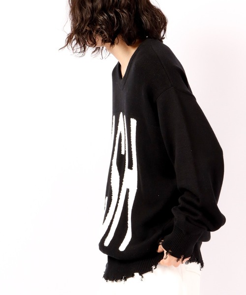 RE730（アールイーセブンサーティー）の「RE730 ビッグロゴ英字クルーネック ワイドセーター（ニット/セーター・メンズ・ブラック/オフホワイト・M/L）」の14枚目の写真