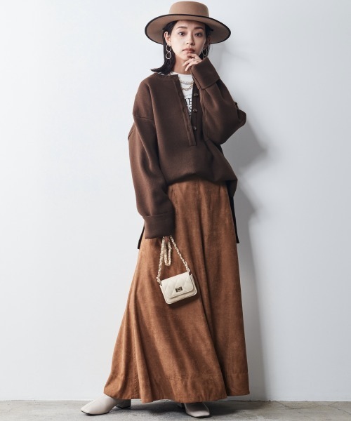 CHIC STYLE(シックスタイル)の「 スエード調フレアマキシスカート <大きいサイズ有>シックスタイル(スカート・レディース・ネイビー/モカ・M/L/LL/3L/4L/5L/6L/8L)」の7枚目の写真