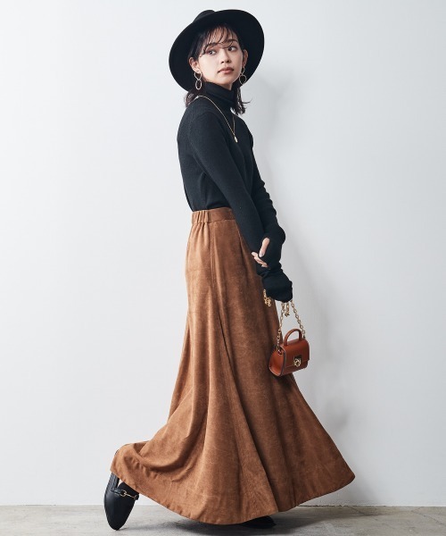 CHIC STYLE(シックスタイル)の「 スエード調フレアマキシスカート <大きいサイズ有>シックスタイル(スカート・レディース・ネイビー/モカ・M/L/LL/3L/4L/5L/6L/8L)」の22枚目の写真