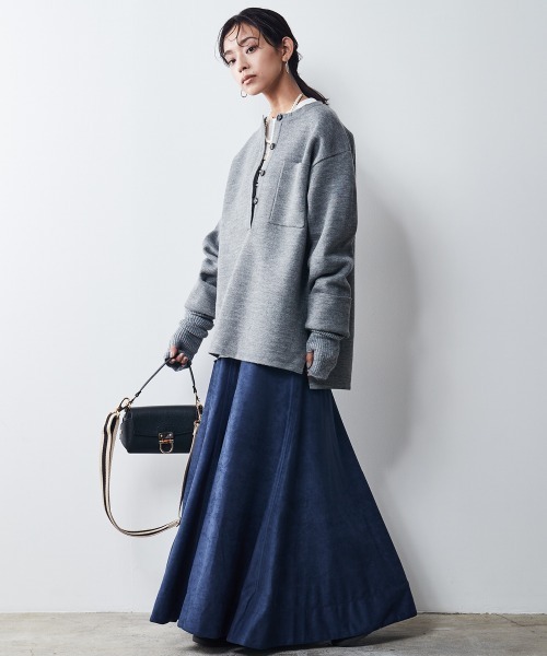 CHIC STYLE(シックスタイル)の「 スエード調フレアマキシスカート <大きいサイズ有>シックスタイル(スカート・レディース・ネイビー/モカ・M/L/LL/3L/4L/5L/6L/8L)」の6枚目の写真