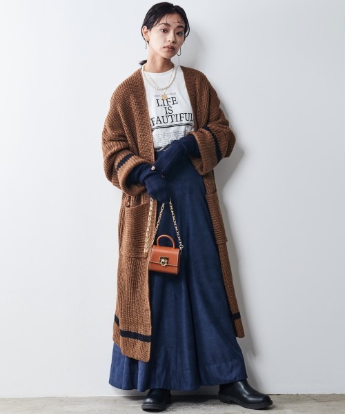 CHIC STYLE(シックスタイル)の「 スエード調フレアマキシスカート <大きいサイズ有>シックスタイル(スカート・レディース・ネイビー/モカ・M/L/LL/3L/4L/5L/6L/8L)」の19枚目の写真