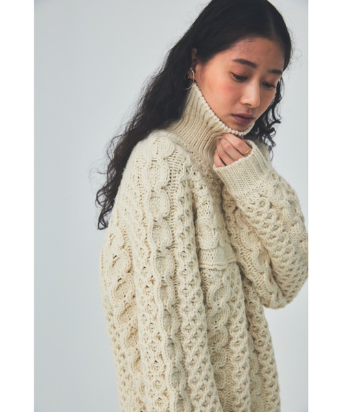 THEATRE PRODUCTS（シアタープロダクツ）の「ハニカム柄ニットプルオーバー（ニット/セーター・レディース・ブラック/ホワイト・FREE）」の7枚目の写真