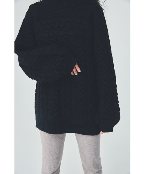 THEATRE PRODUCTS（シアタープロダクツ）の「ハニカム柄ニットプルオーバー（ニット/セーター・レディース・ブラック/ホワイト・FREE）」の18枚目の写真