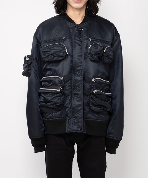 MYne（マイン）の「MYne マイン / Zip Pocket MA-1 ジップポケットMA-1ブルゾン ビッグシルエット / G09BL012（MA-1・メンズ・ブラック/カーキ・LARGE）」の8枚目の写真