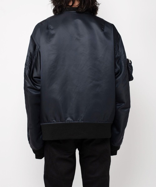 MYne（マイン）の「MYne マイン / Zip Pocket MA-1 ジップポケットMA-1ブルゾン ビッグシルエット / G09BL012（MA-1・メンズ・ブラック/カーキ・LARGE）」の10枚目の写真