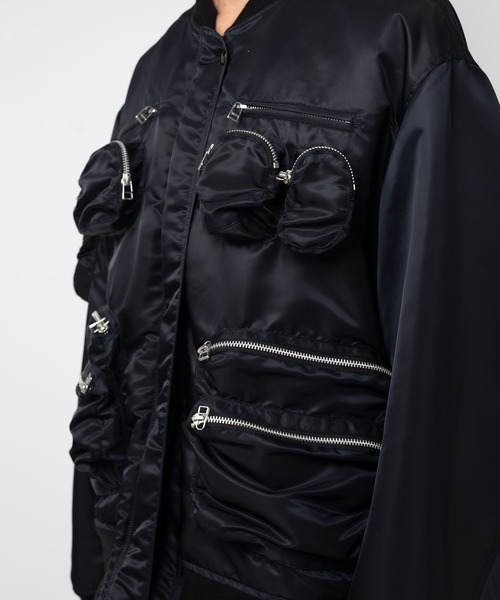 MYne（マイン）の「MYne マイン / Zip Pocket MA-1 ジップポケットMA-1ブルゾン ビッグシルエット / G09BL012（MA-1・メンズ・ブラック/カーキ・LARGE）」の12枚目の写真