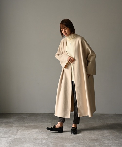 HERENCIA(ヘレンチア)の「ニットメルトン ノーカラーロングコート(ノーカラーコート・レディース・ブラック/ネイビー/ベージュ・MEDIUM)」の8枚目の写真