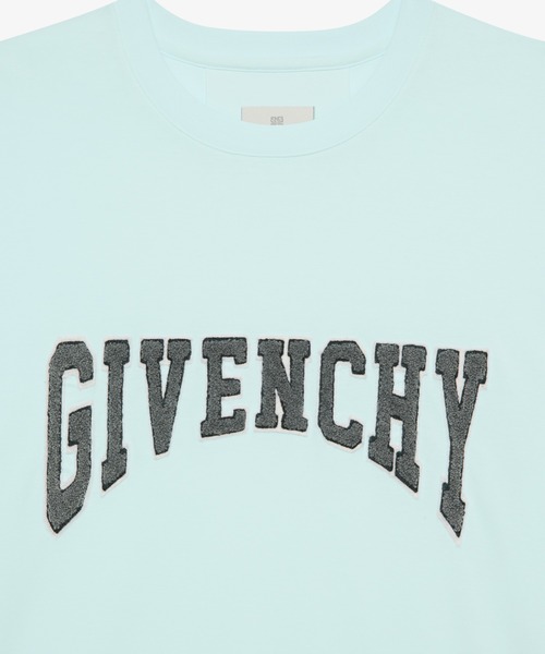GIVENCHY（ジバンシイ）の「Slim fit t-shirt in jersey with patch（Tシャツ/カットソー・メンズ・アクア・X-SMALL）」の2枚目の写真