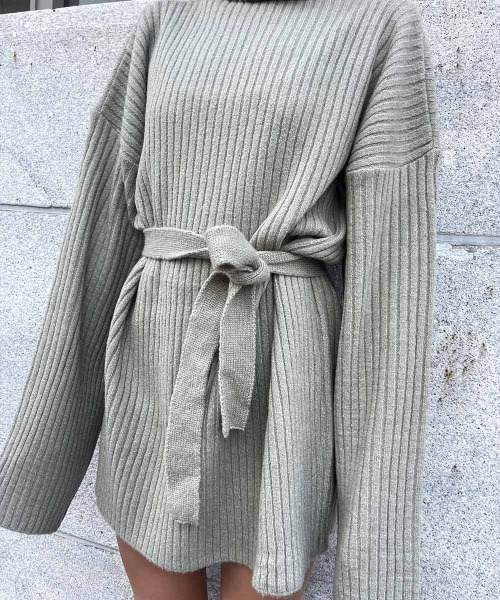 esutoreja（エストレジャ）の「タイフロントニットワンピース（ワンピース・レディース・ブラック/ベージュ/カーキ・FREE）」の13枚目の写真