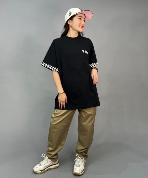 VANS（バンズ）の「【ムラサキスポーツ別注】VANS/バンズ   ビッグシルエット/オーバーサイズ/バックプリントTシャツ  123R3010523（Tシャツ/カットソー・レディース・ホワイト/グレー/ブラック・S/M）」の9枚目の写真