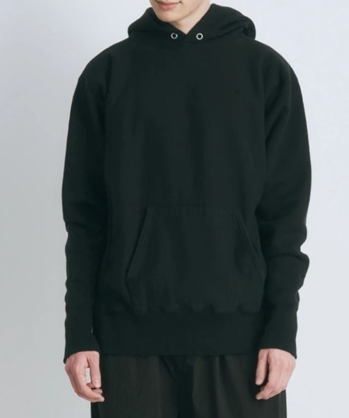 ATON（エイトン）の「ATON (エイトン) GARMENT DYE URAKE | HOODIE（パーカー・メンズ・ホワイト/ブラック・4/6/2）」の3枚目の写真