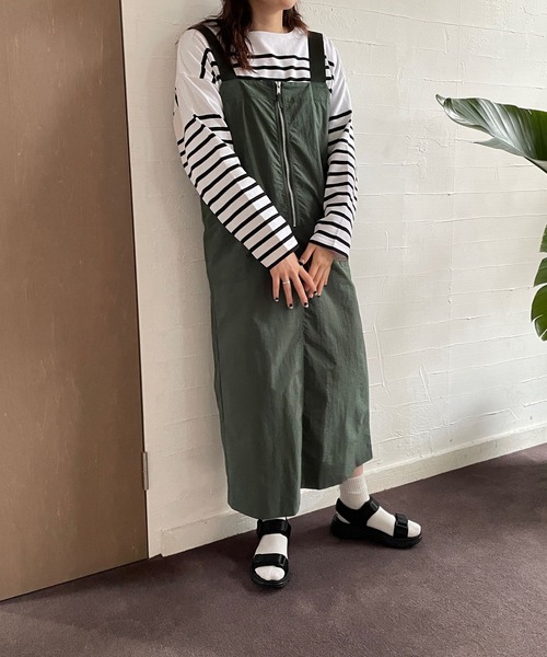 LOWRYS FARM(ローリーズファーム)の「パネルボーダーロングスリーブ 178894(Tシャツ/カットソー・レディース・ピンク/オレンジ/ブラック/ブルー・FREE)」の21枚目の写真